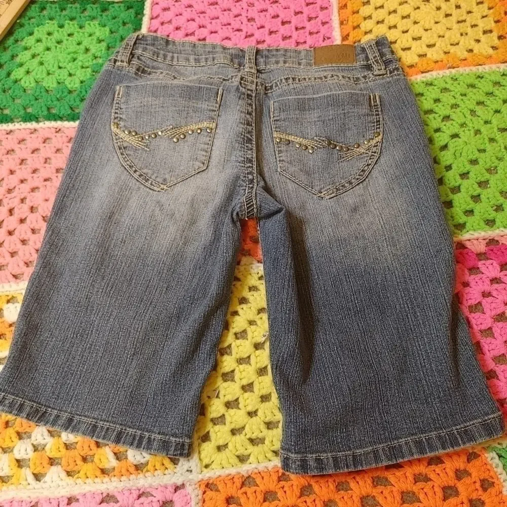 YMI Jeans Size 0 Capri Jean Blue Summer Time Casual - Picture 2 of 9